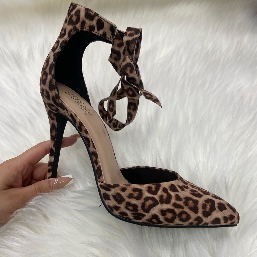 Cheetah Suede Pumps